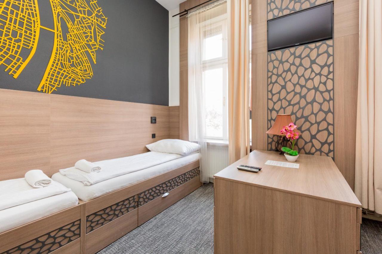 בודפשט E14 Design Hostel מראה חיצוני תמונה